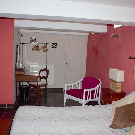 Hotel Clôt de Félines Chambre spacieuse Entrevaux Exterior foto